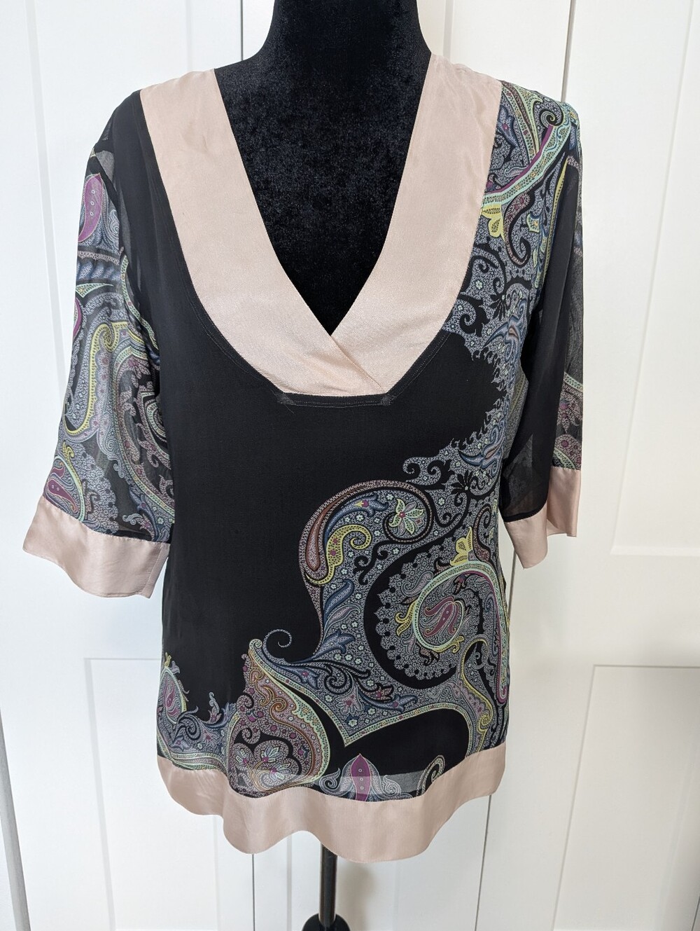 ETRO Milano Italy Silk Chiffon Paisley V-neck Tunic Blouse 3/4 Sleeve Sz M